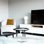 New Modern Apartment Near The Sea And City Centre